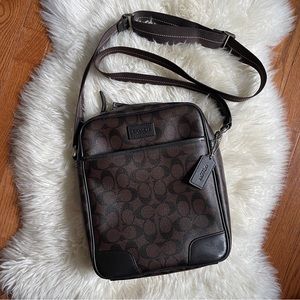 Coach Heritage Mens Flight Crossbody
